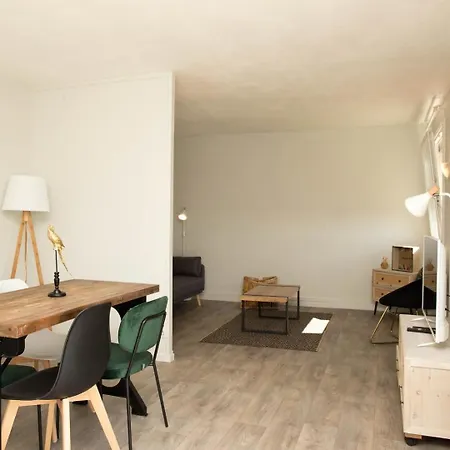 Lägenhet Confortable Et Accueillant T4 A